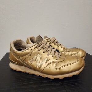 New Balance Men's Gold Sneakers
